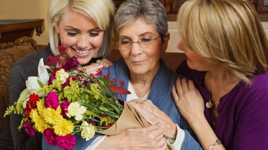 HONORING A LIFE OF LOVE: RETIREMENT GIFTS FOR MOM